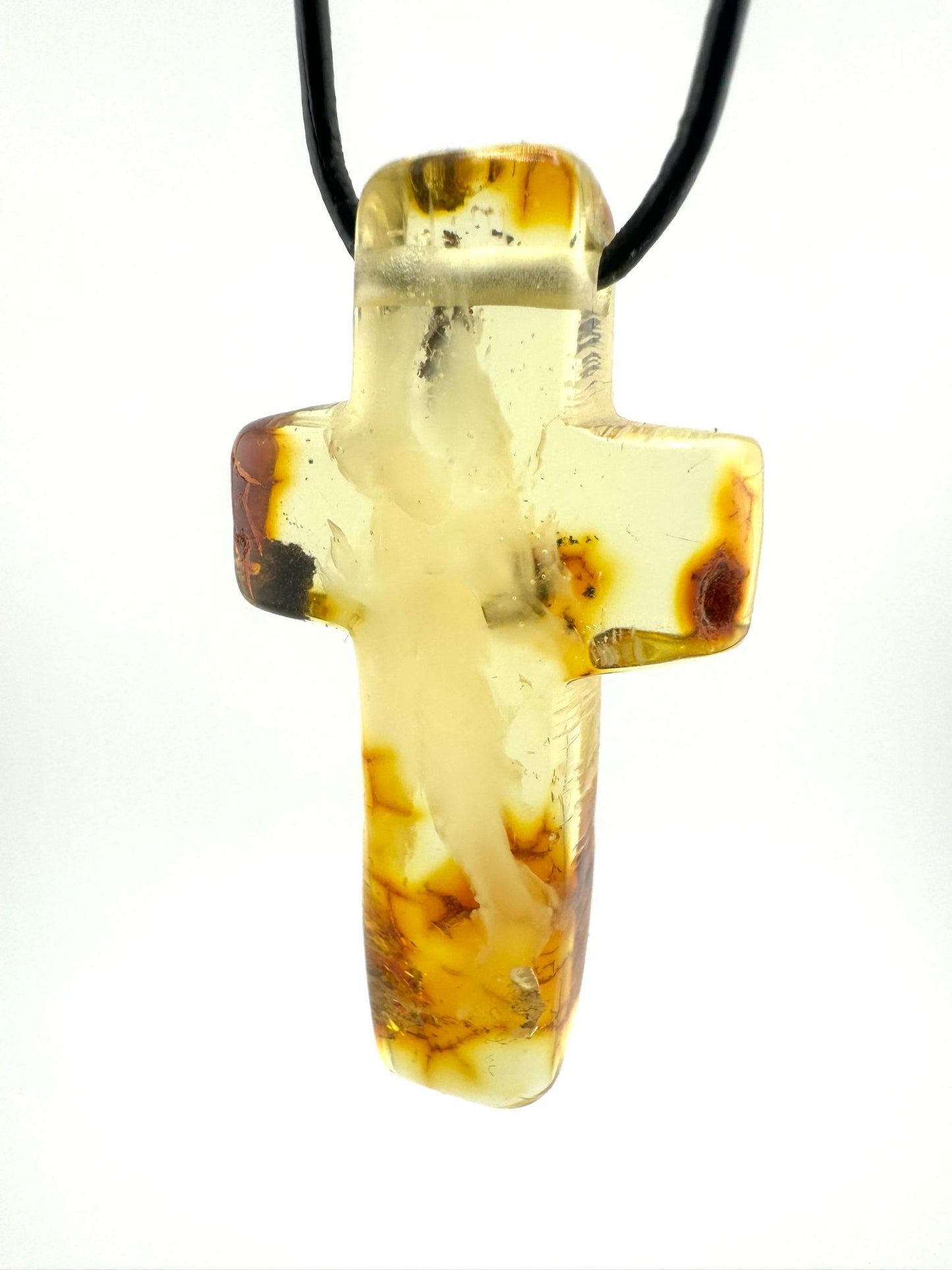 Kräftiges Bernstein Kreuz