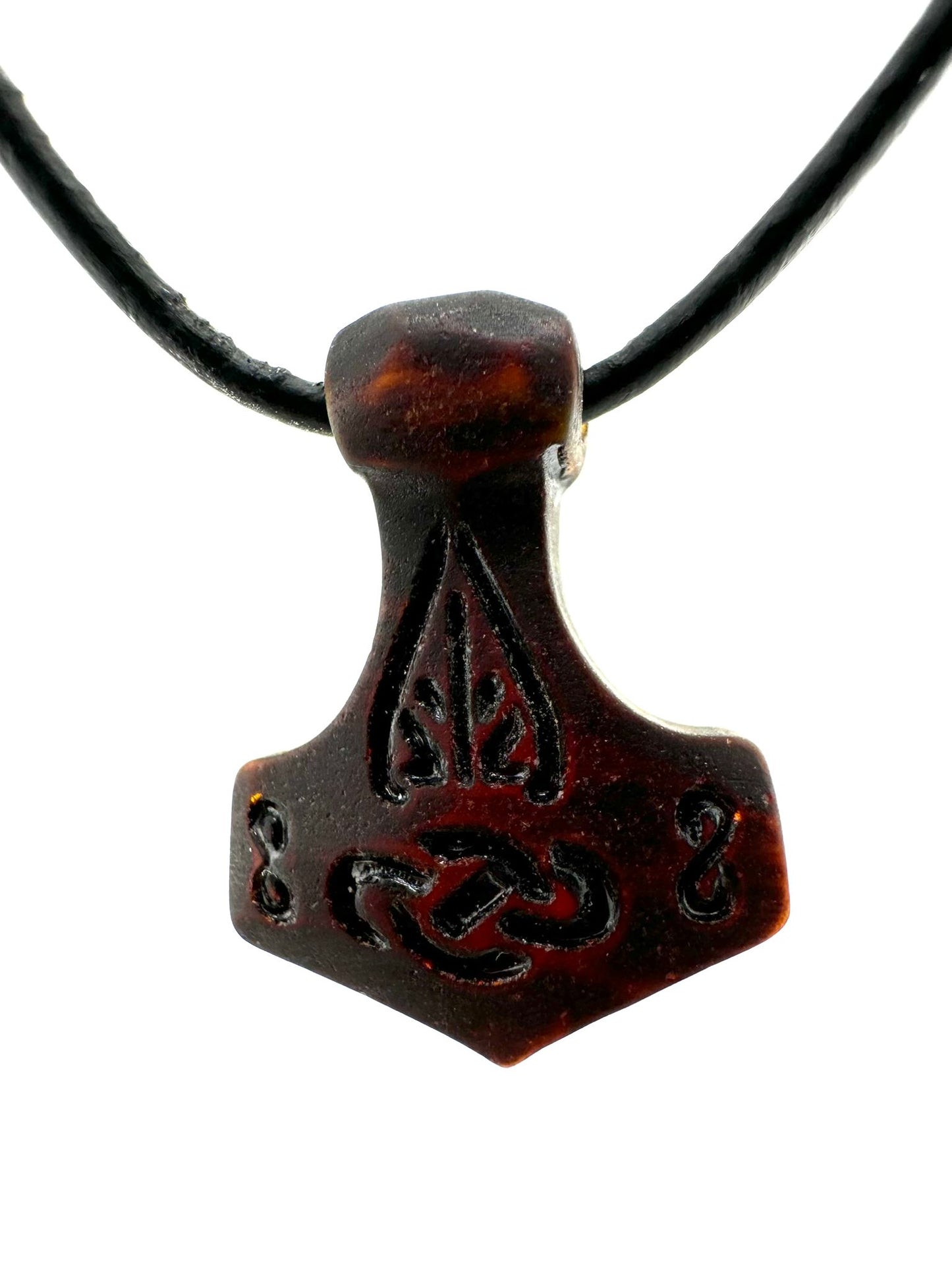 Thors hammer lavet af sort rav
