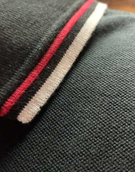 Polo Shirt mit Mjölnir Stickerei