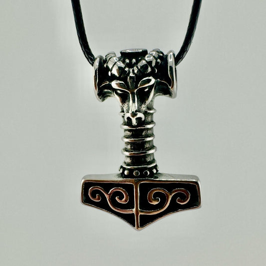 Thor's hammer necklace pendant