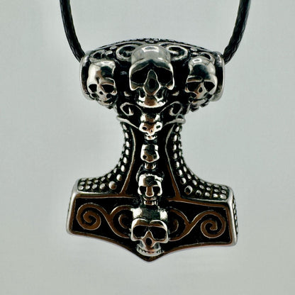 Thor's hammer necklace pendant