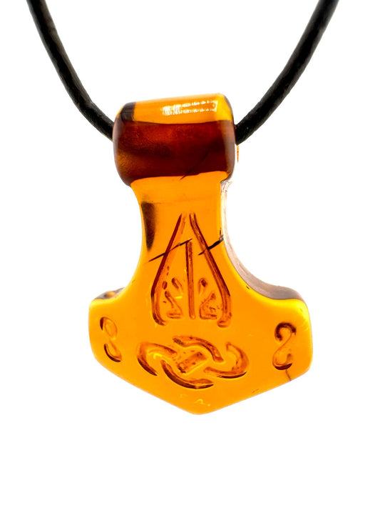 Amber Thors Hammer