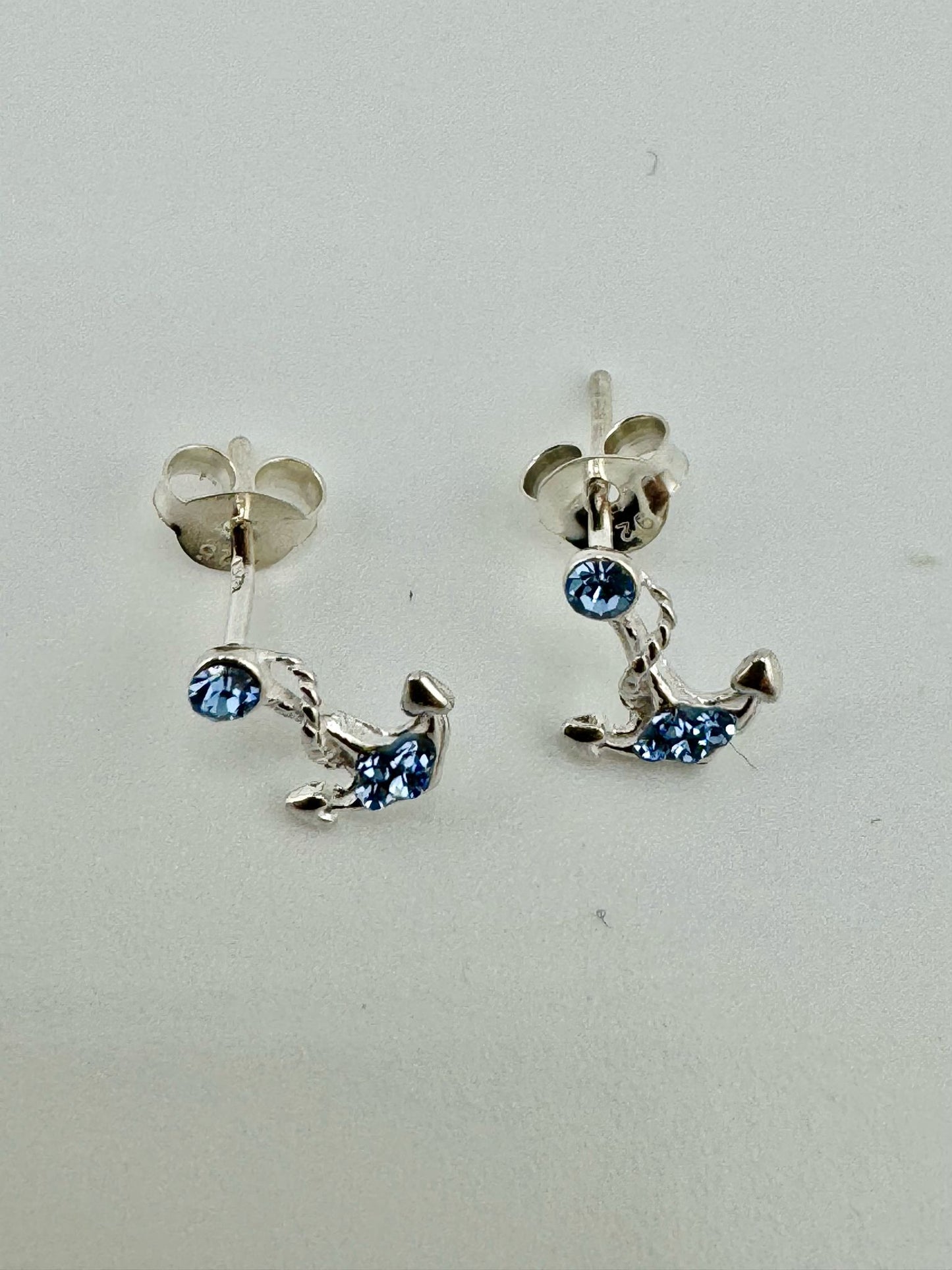 Stud earrings anchor, blue