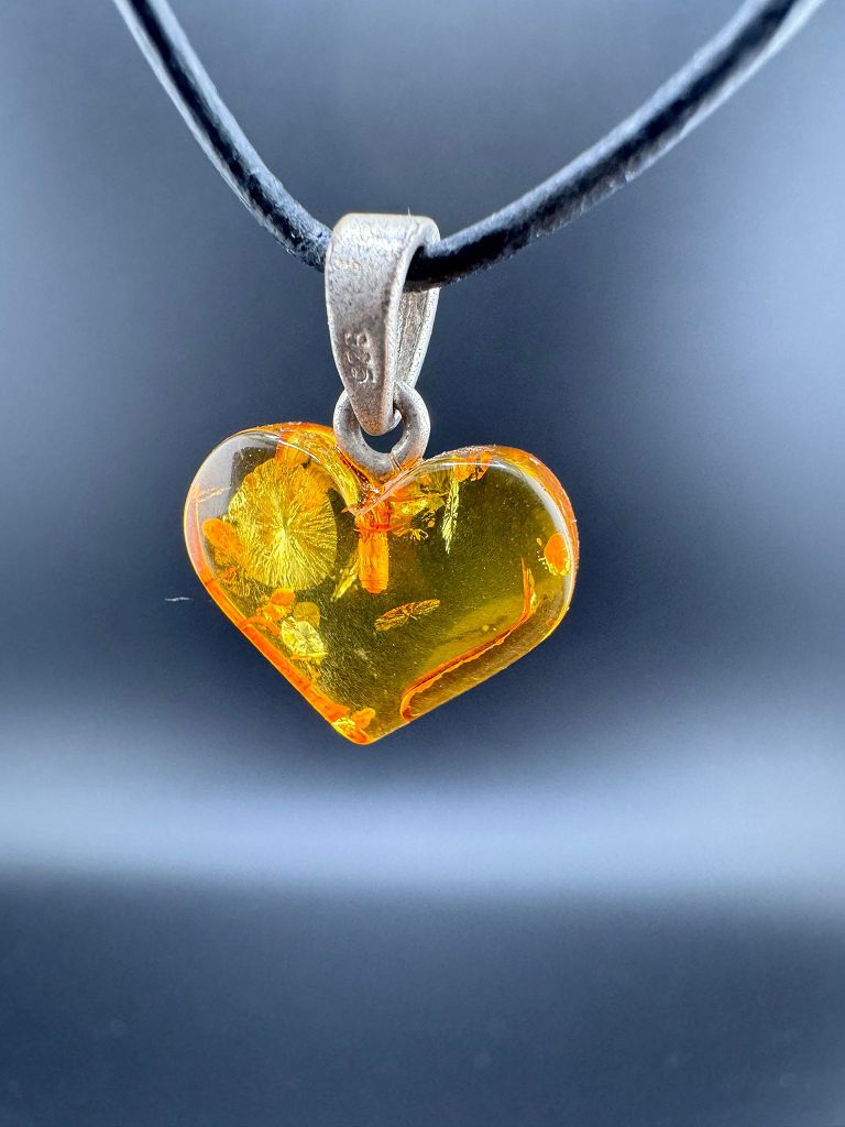 Bernstein-Herz mit 925er Silber
