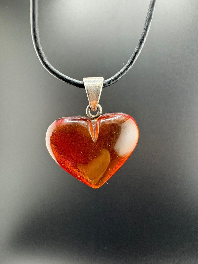 Bernstein-Herz mit 925er Silber