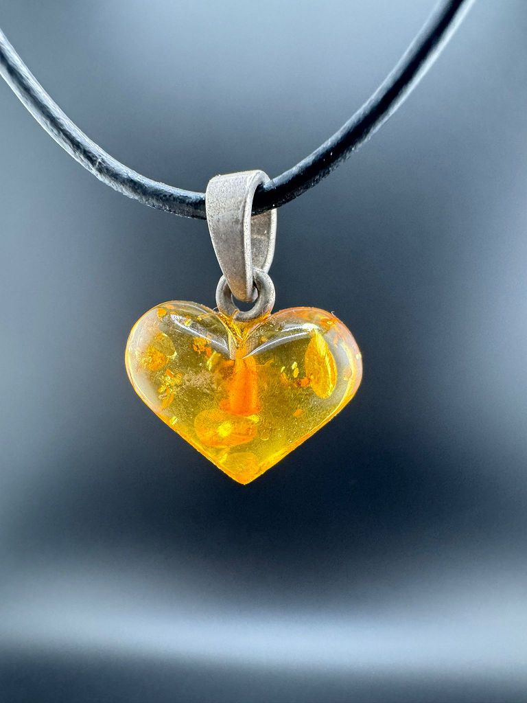 Bernstein-Herz mit 925er Silber
